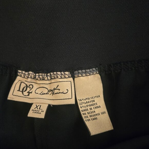 DG2 black pleated pants with elastic waist NWOT Size XL - Picture 3 of 5